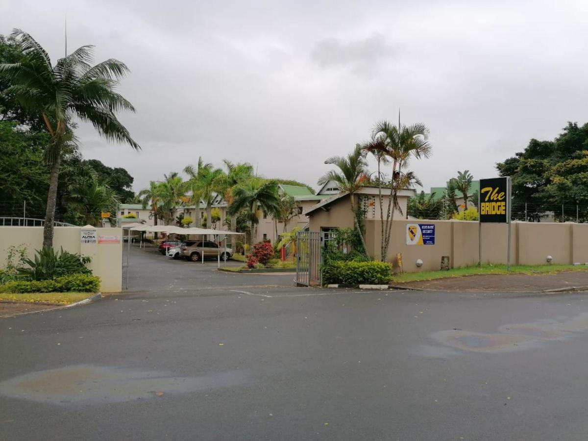 South Seas Safari @ The Bridge Apartments St Lucia Bagian luar foto